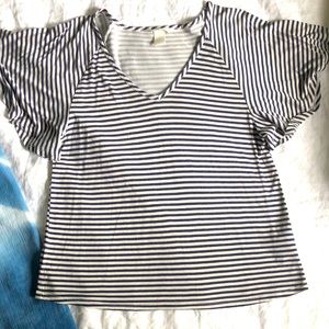 H&M white and navy striped ruffle sleeve top.